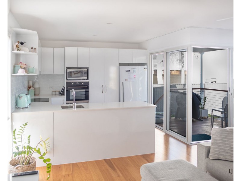 17 Kalang Street, Palm Beach QLD 4221