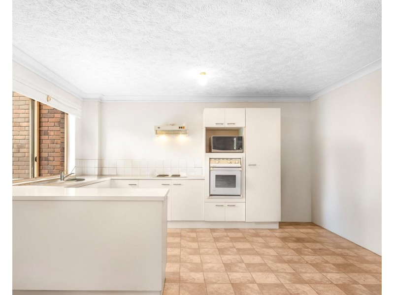 2/6 Clancy Court, Tugun QLD 4224