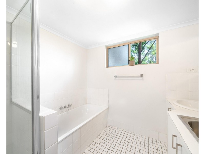 2/6 Clancy Court, Tugun QLD 4224
