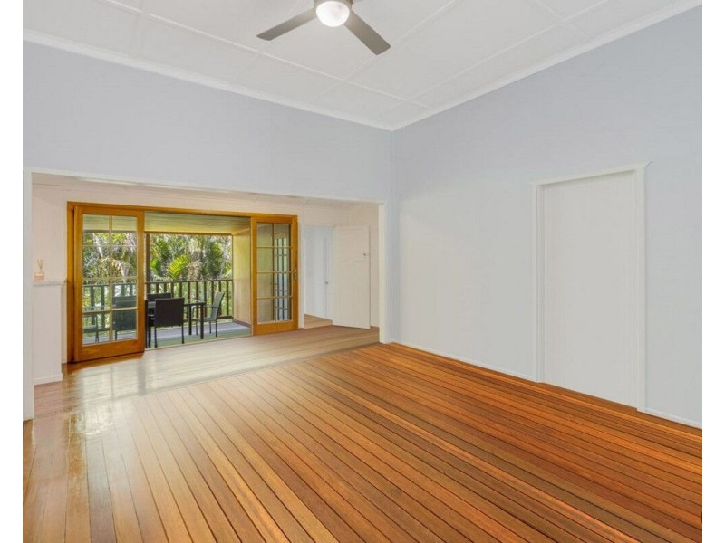 93 Dutton Street, Coolangatta QLD 4225