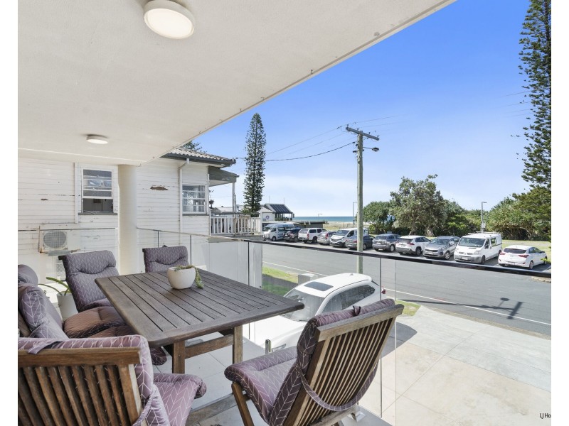 2/24 Pacific Parade, Bilinga QLD 4225