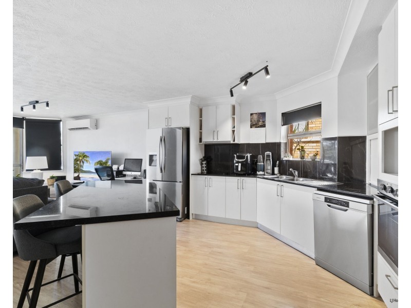 2/24 Pacific Parade, Bilinga QLD 4225