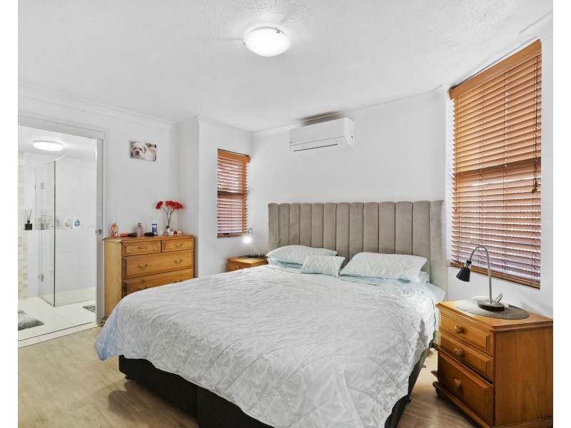 2/24 Pacific Parade, Bilinga QLD 4225