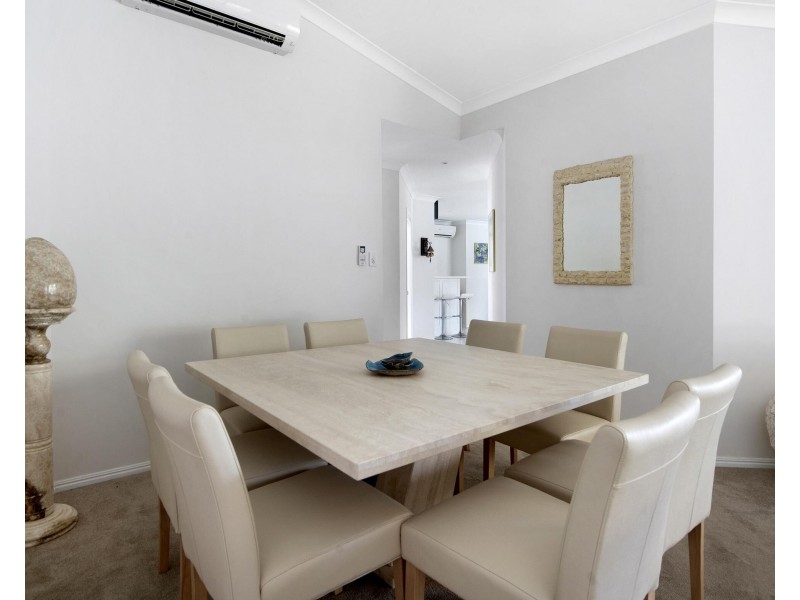 41 Deborah Avenue, Benowa Waters QLD 4217