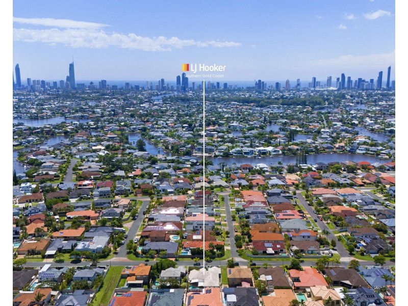 41 Deborah Avenue, Benowa Waters QLD 4217