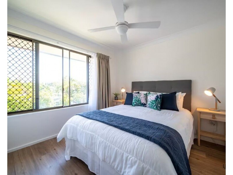 6/48 Sarawak Avenue, Palm Beach QLD 4221