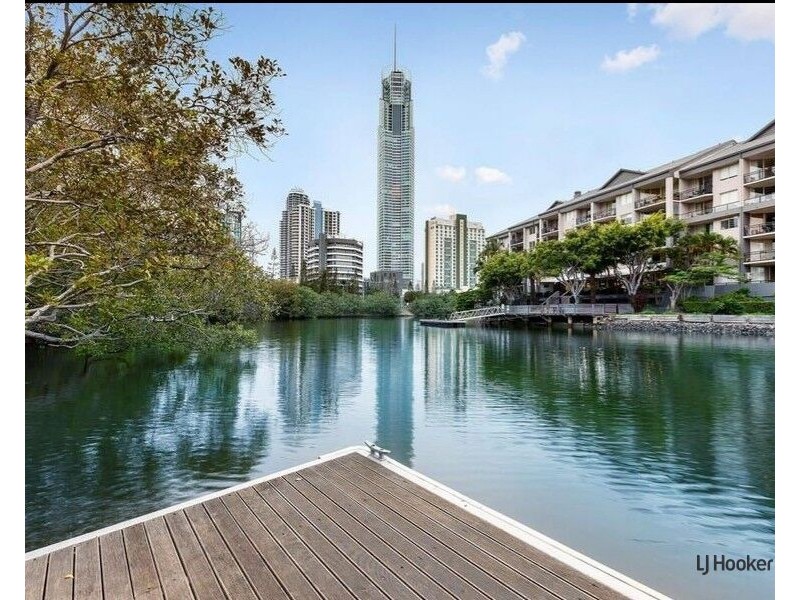 409/70 Remembrance Drive, Surfers Paradise QLD 4217