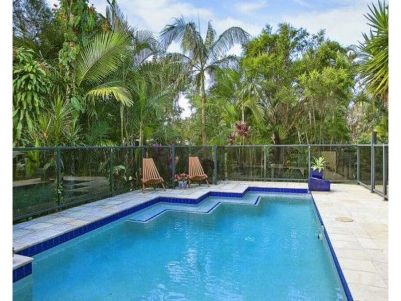 42 Hoffschildt Drive, Currumbin Waters QLD 4223