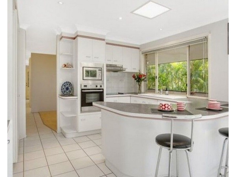 42 Hoffschildt Drive, Currumbin Waters QLD 4223