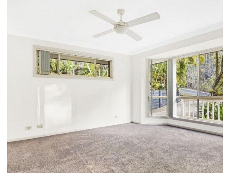 42 Hoffschildt Drive, Currumbin Waters QLD 4223