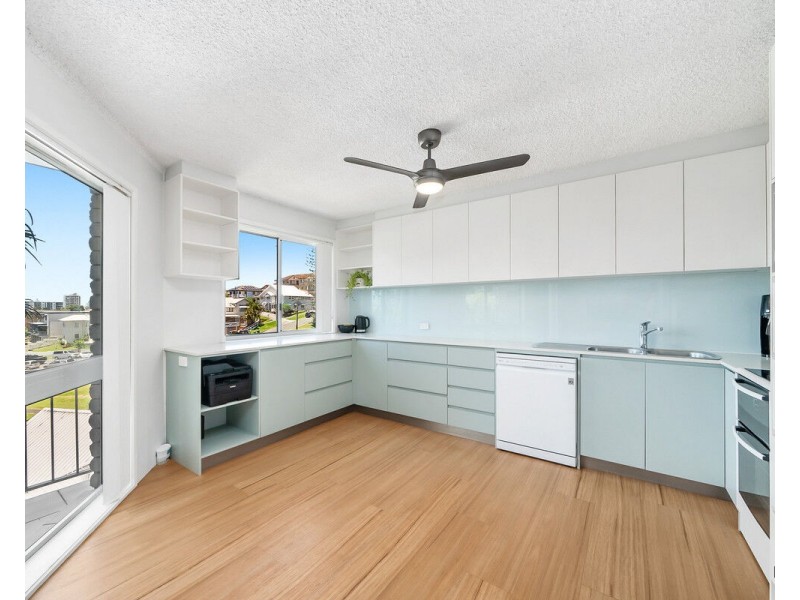 10/126 Musgrave Street, Coolangatta QLD 4225