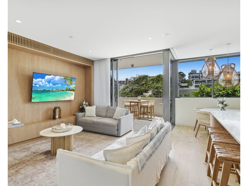 304/100 Musgrave Street, Coolangatta QLD 4225