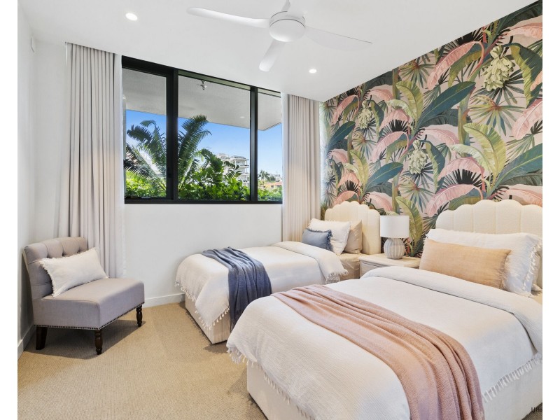 304/100 Musgrave Street, Coolangatta QLD 4225