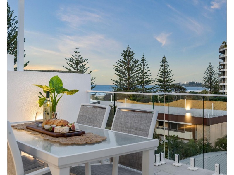 5/135 Golden Four Drive, Bilinga QLD 4225