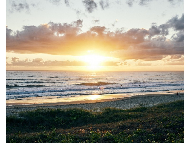 5/135 Golden Four Drive, Bilinga QLD 4225