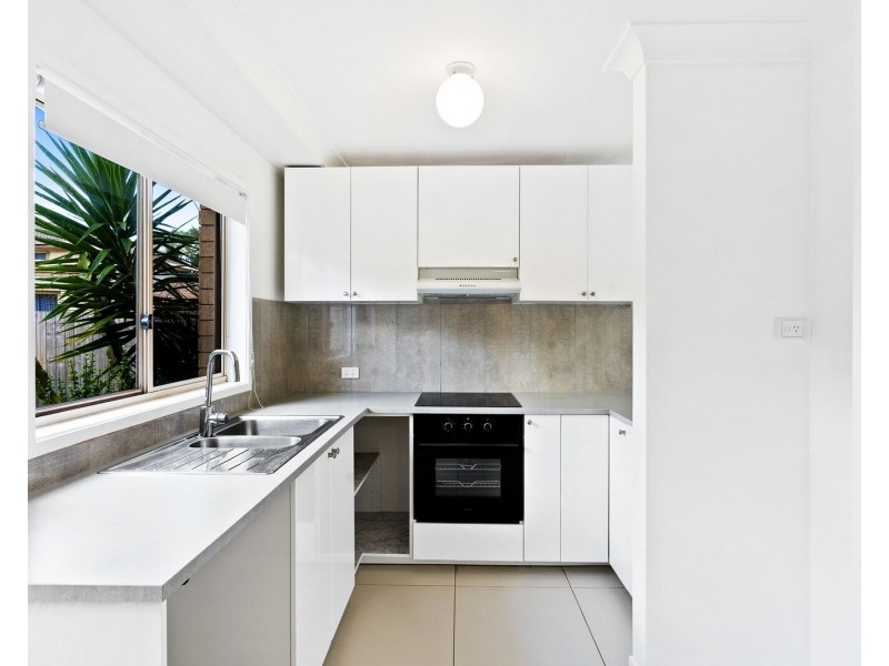 92/170 Central Street, Labrador QLD 4215