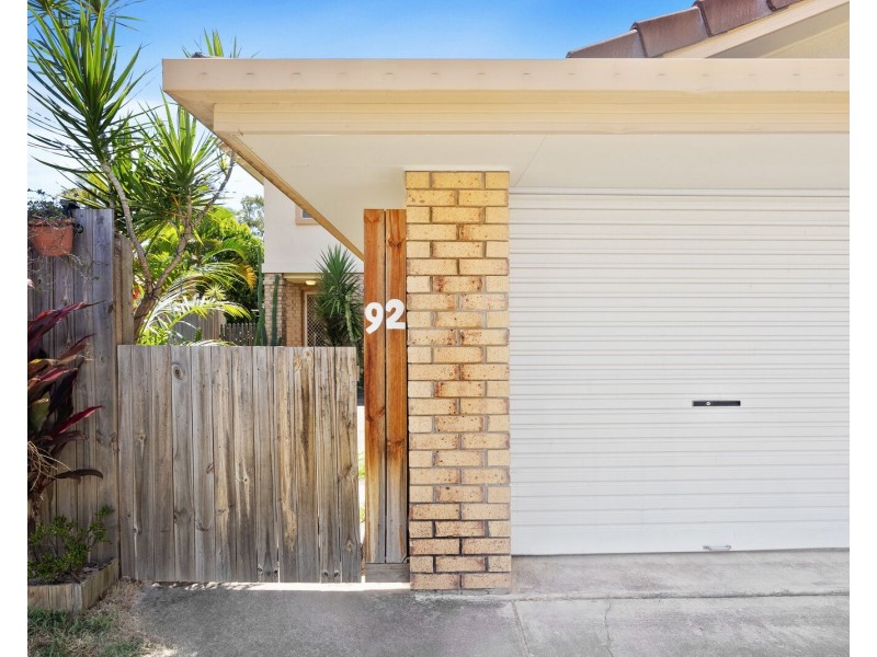 92/170 Central Street, Labrador QLD 4215