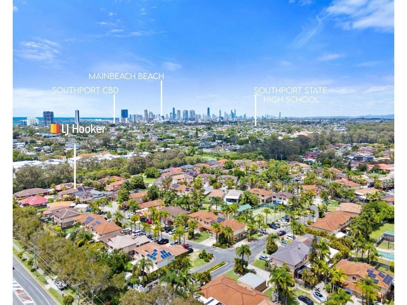 92/170 Central Street, Labrador QLD 4215