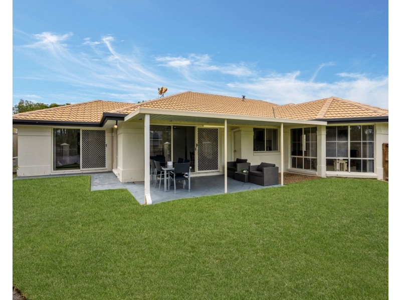 31 Stingray Crescent, Burleigh Waters QLD 4220