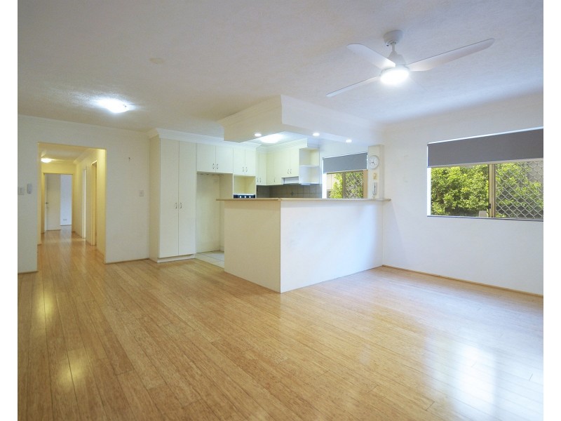 3/19 Twenty Fourth Avenue, Palm Beach QLD 4221