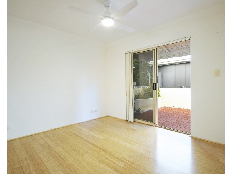3/19 Twenty Fourth Avenue, Palm Beach QLD 4221