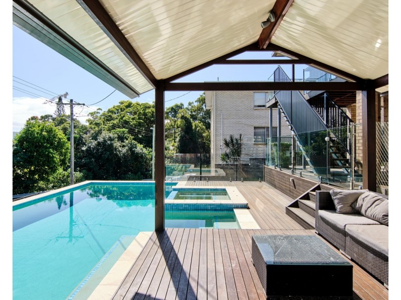 22 & 22a Rutledge Street, Coolangatta QLD 4225