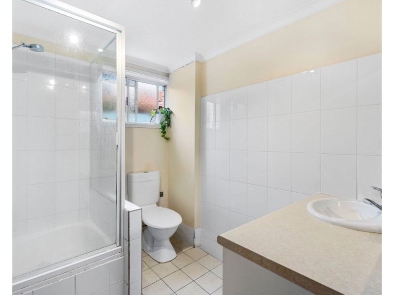 2/3 Culgoa Street, Palm Beach QLD 4221