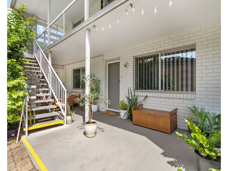 2/3 Culgoa Street, Palm Beach QLD 4221