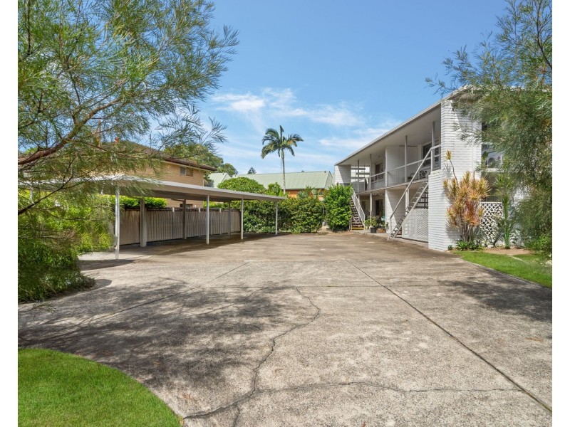 2/3 Culgoa Street, Palm Beach QLD 4221