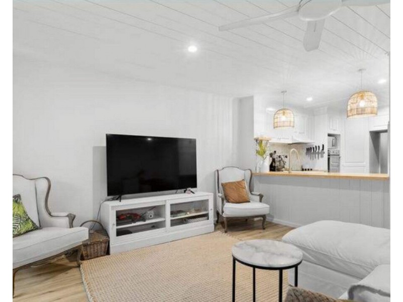 13/1198 Gold Coast Highway, Palm Beach QLD 4221
