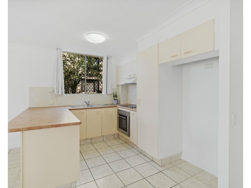 2/1078 Gold Coast Highway, Palm Beach QLD 4221