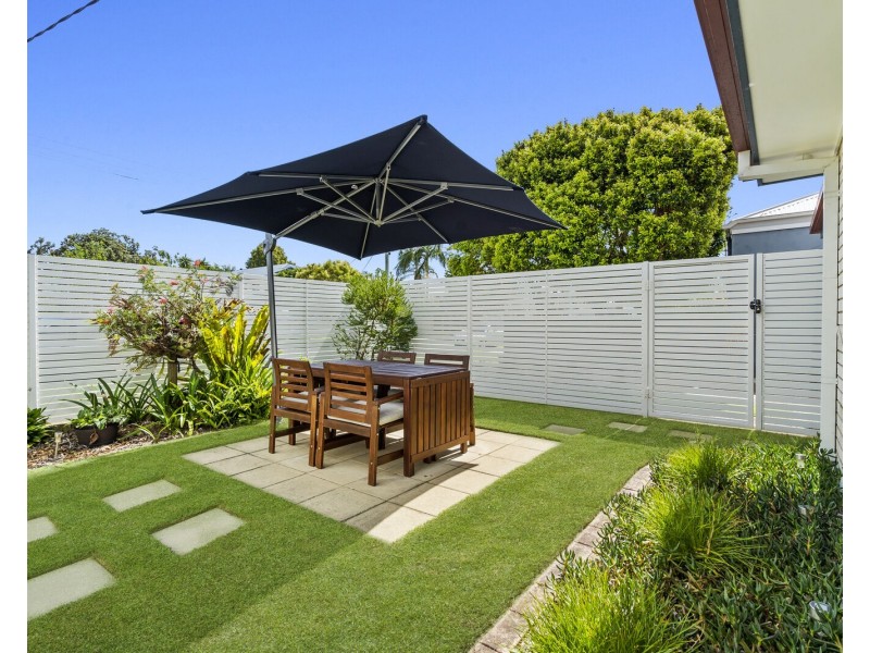 1/42 Third Avenue, Palm Beach QLD 4221