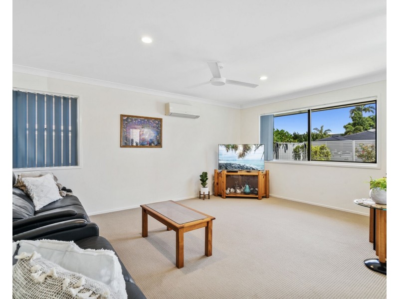 1/42 Third Avenue, Palm Beach QLD 4221