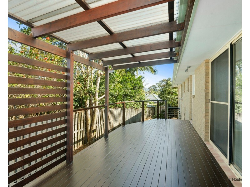 16 Daphne Court, Elanora QLD 4221