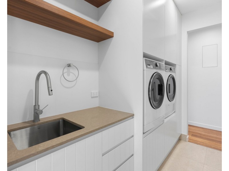 120A Tahiti Avenue, Palm Beach QLD 4221