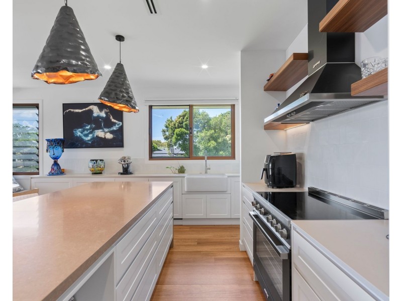 120A Tahiti Avenue, Palm Beach QLD 4221