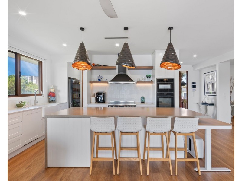 120A Tahiti Avenue, Palm Beach QLD 4221