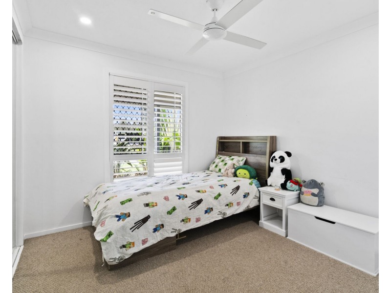 8 Larch Street, Tallebudgera QLD 4228