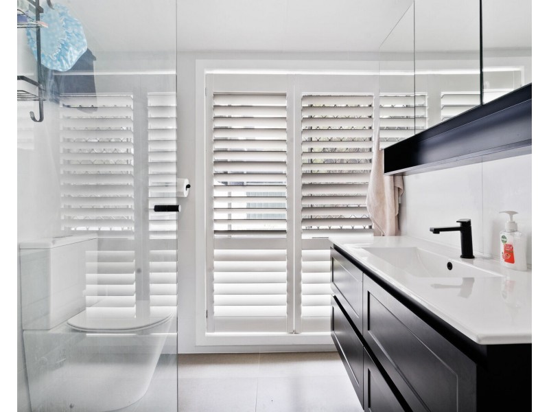 8 Larch Street, Tallebudgera QLD 4228