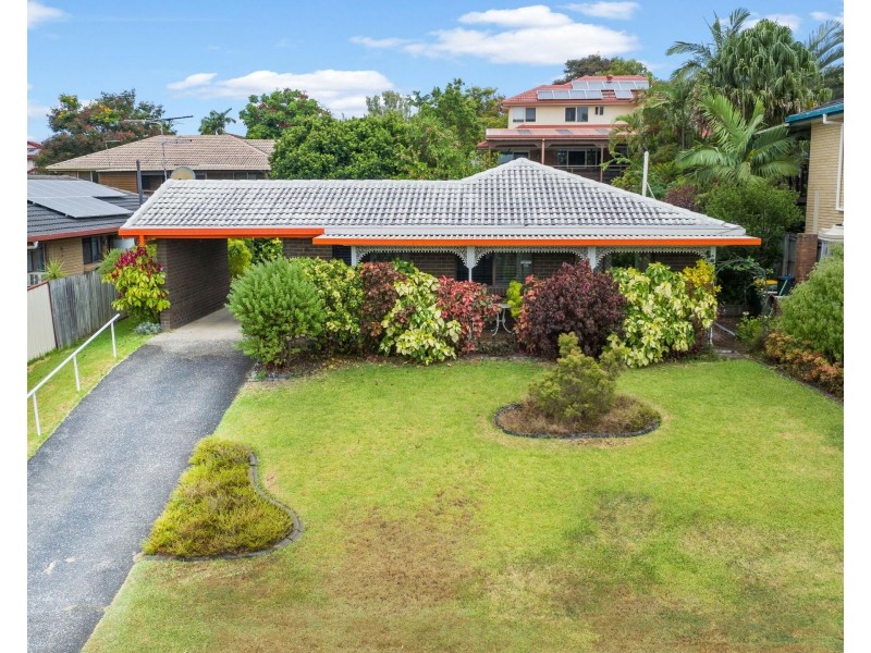 9 Nubara Street, Mansfield QLD 4122