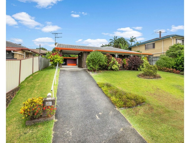 9 Nubara Street, Mansfield QLD 4122