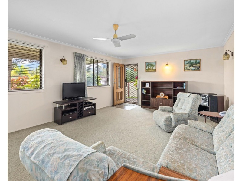 9 Nubara Street, Mansfield QLD 4122