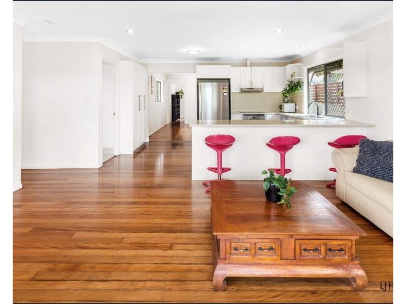 21 Alma Street, Southport QLD 4215