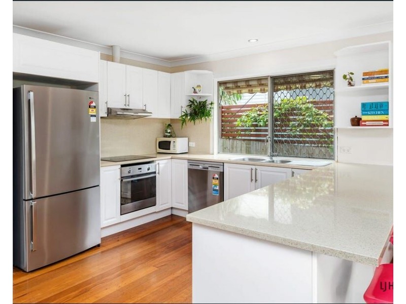 21 Alma Street, Southport QLD 4215