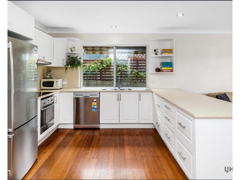 21 Alma Street, Southport QLD 4215