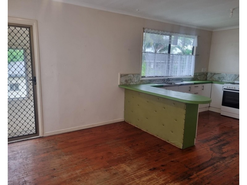 2/24 Third Avenue, Palm Beach QLD 4221