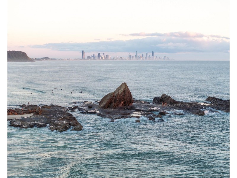 4/738 Pacific Parade, Currumbin QLD 4223