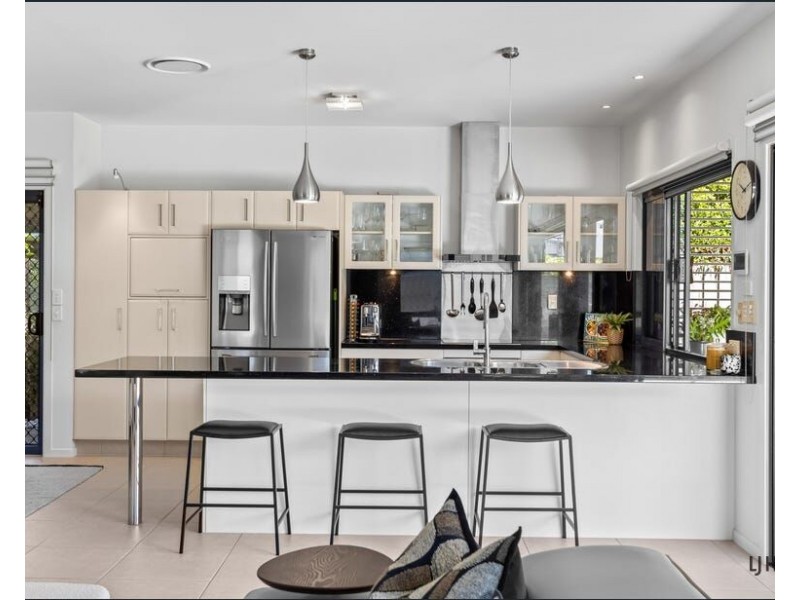 5 Skiff Street, Southport QLD 4215