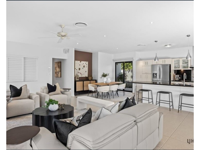 5 Skiff Street, Southport QLD 4215