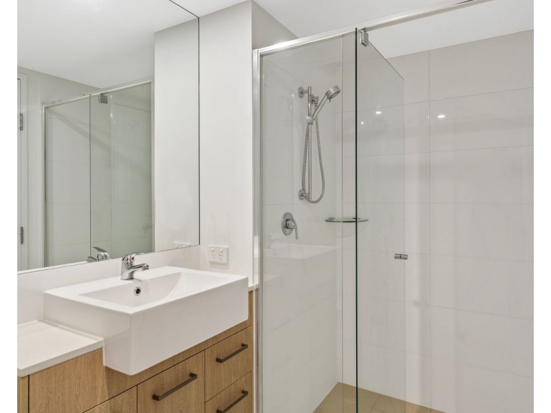 17/33 Loder Street, Biggera Waters QLD 4216
